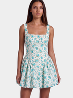 PRETTY IN FLORALS HALJINA